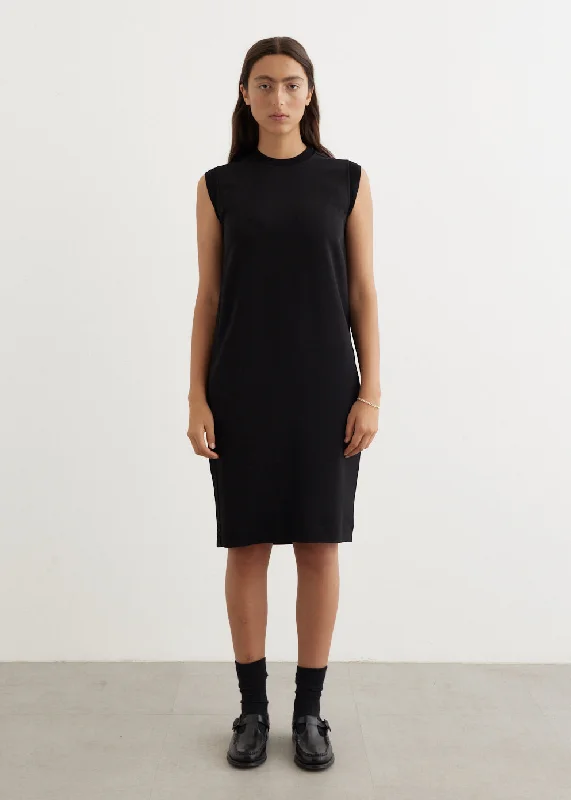 Rib-Edge Shift Dress